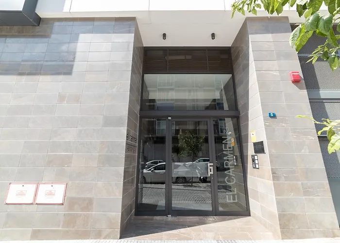 דירה La Serna Premium Center